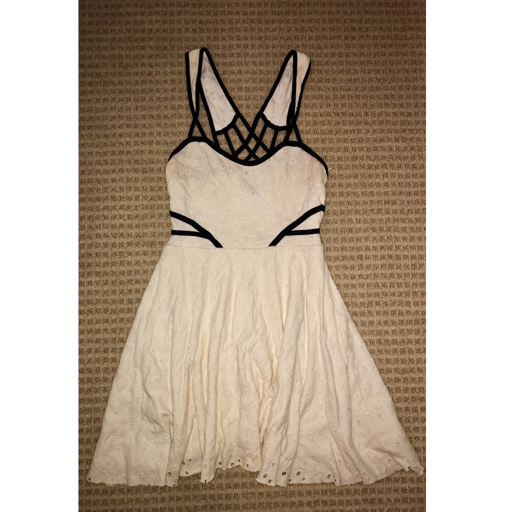 Free people lace skater dress with black trim!